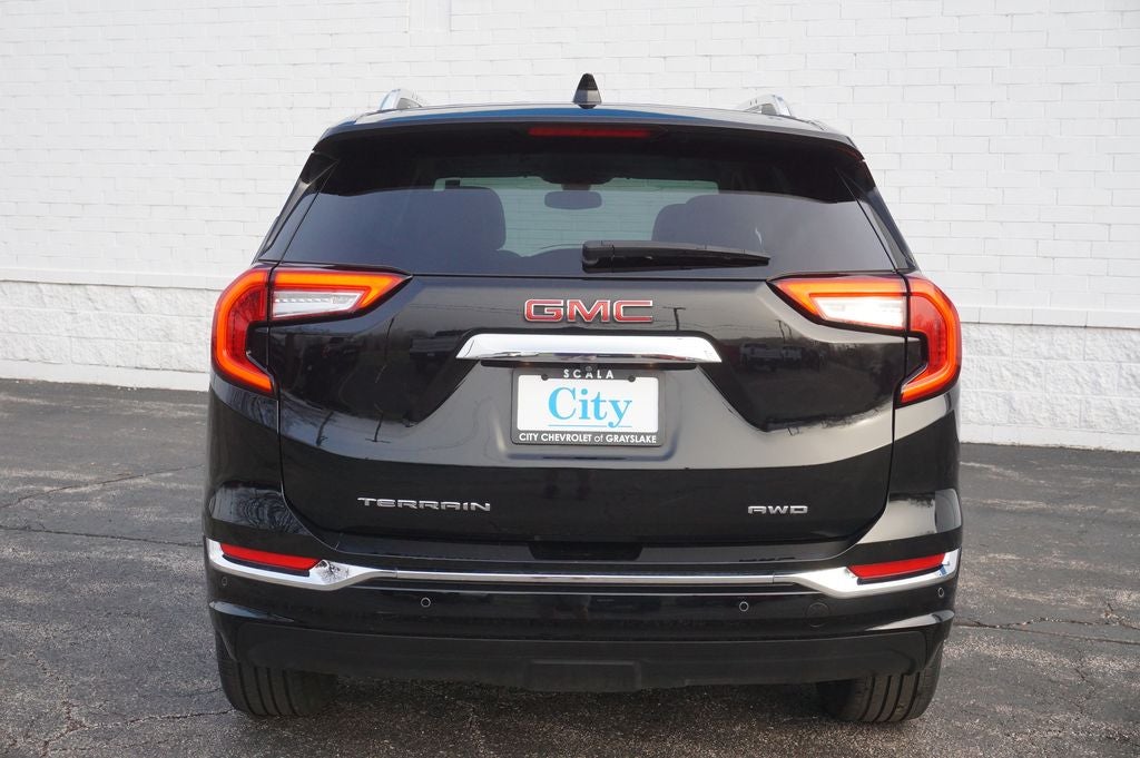 2024 GMC Terrain Denali