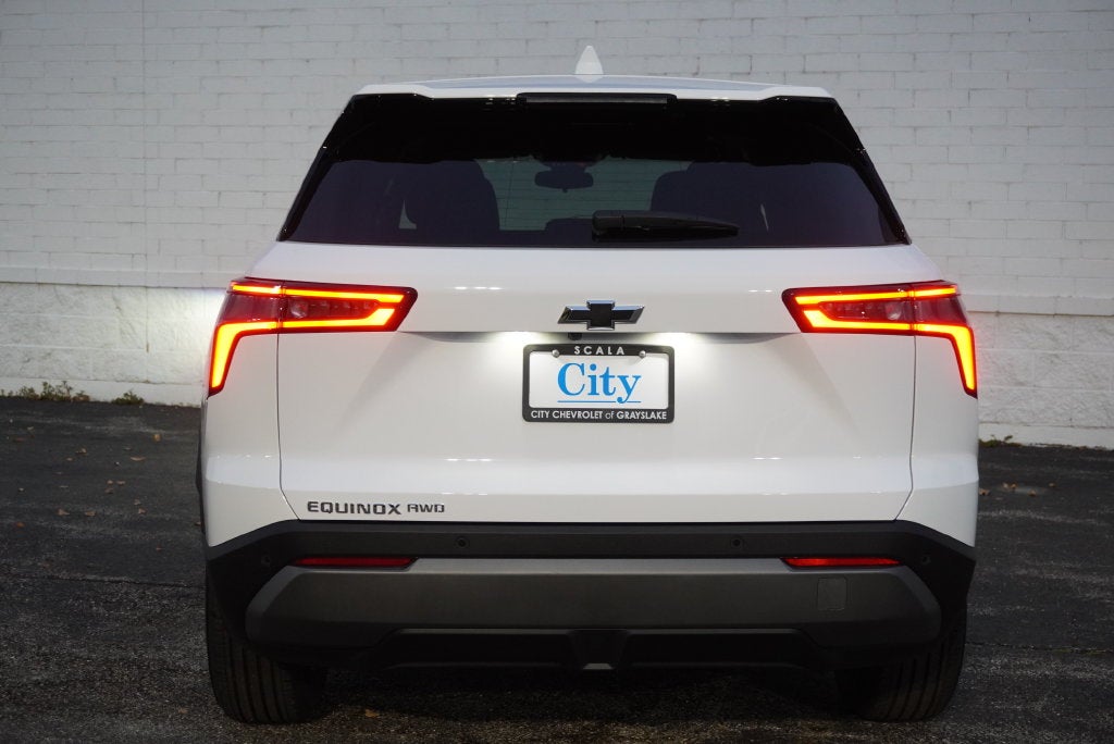 2027 Chevrolet Equinox LT