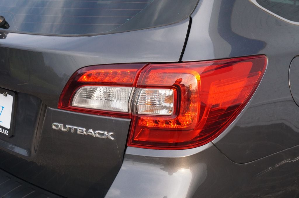 2018 Subaru Outback 2.5i