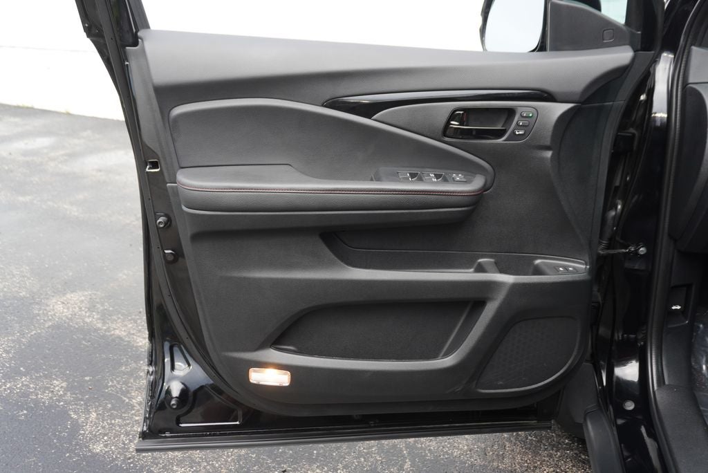 2025 Honda Passport Black Edition