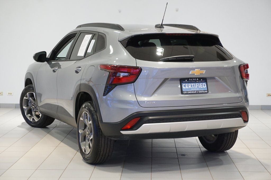 2025 Chevrolet Trax LT