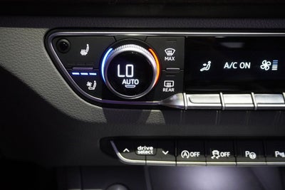 2023 Audi Q5 45 S line Prestige quattro