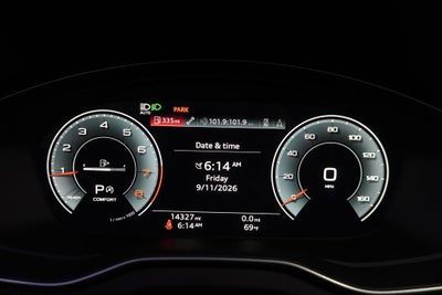 2023 Audi Q5 45 S line Prestige quattro