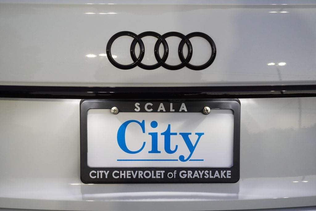 2023 Audi Q5 45 S line Prestige quattro