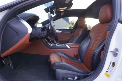 2022 BMW 8 Series 840