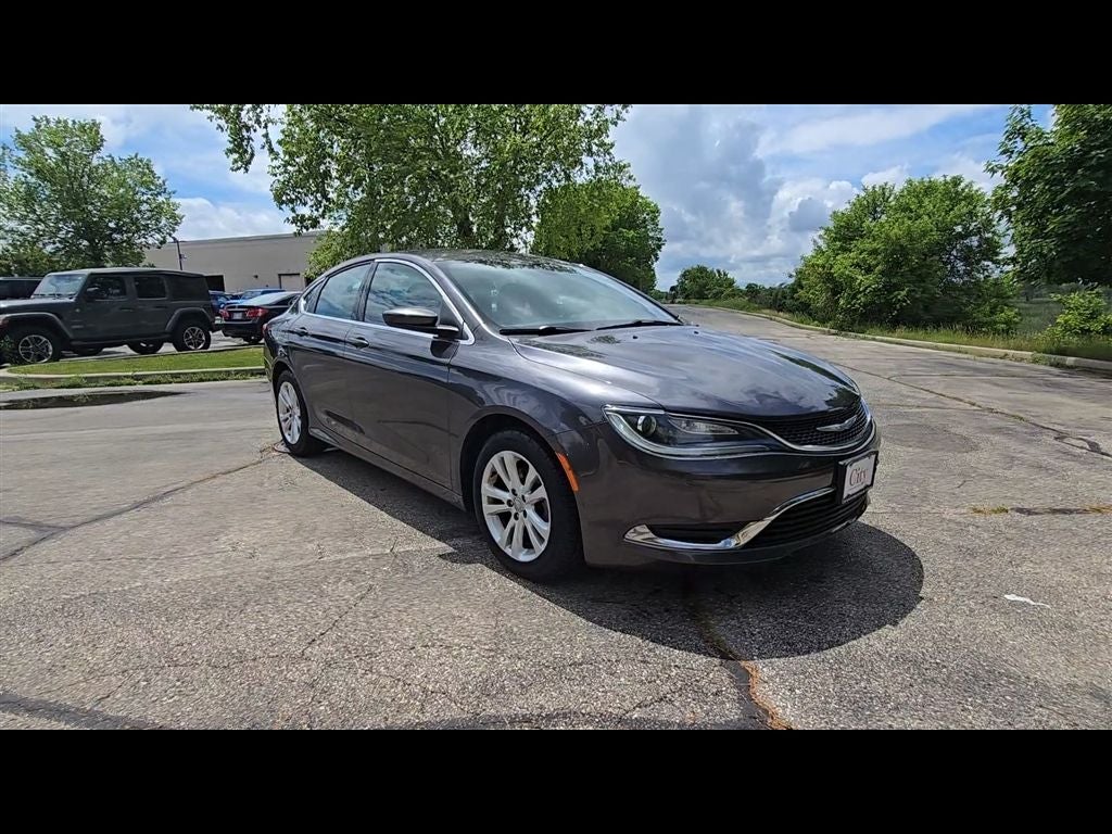 2016 Chrysler 200 Limited