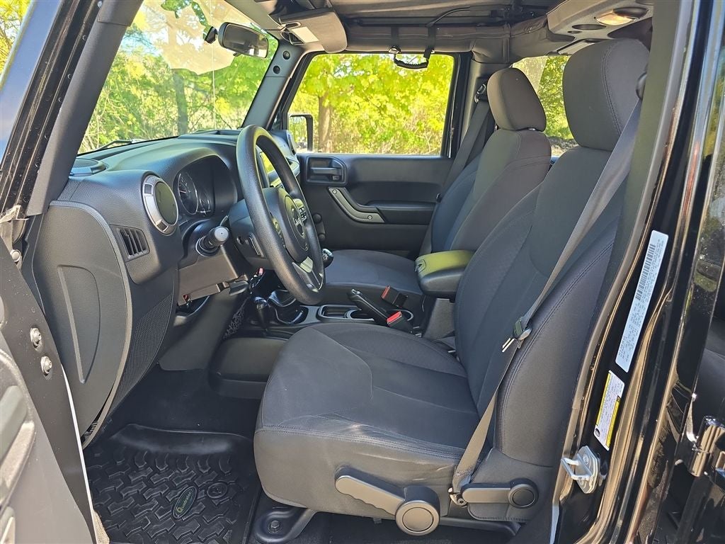 2016 Jeep Wrangler Unlimited Sport HARD TOP AND SOFT TOP
