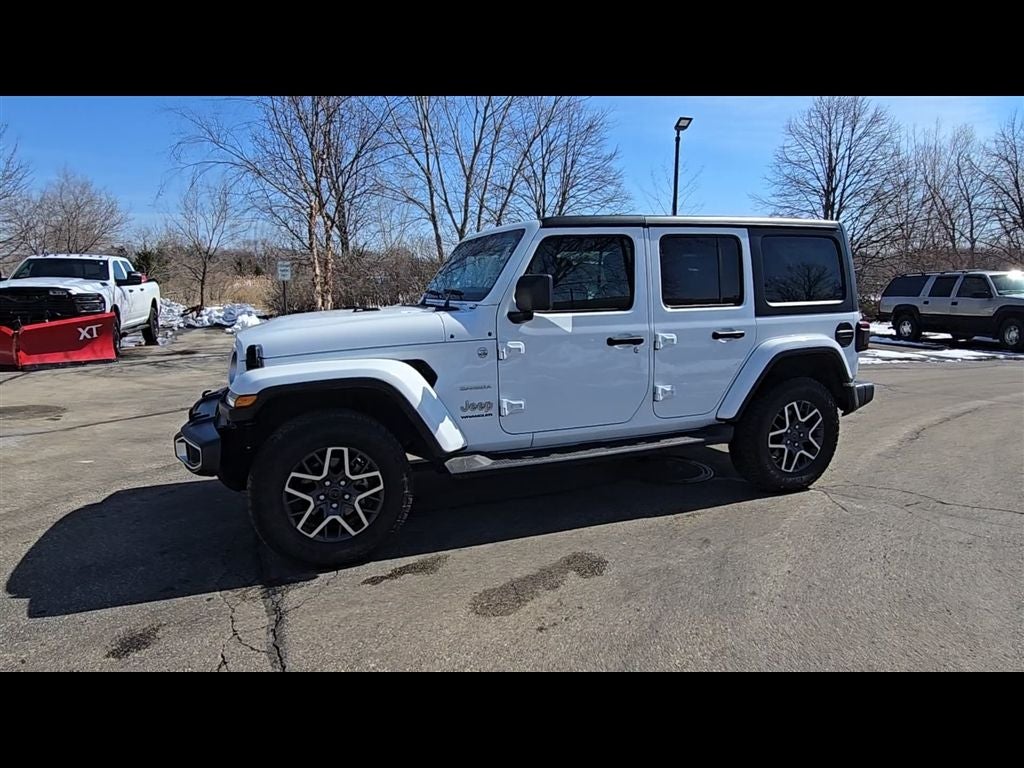 2024 Jeep Wrangler Sahara