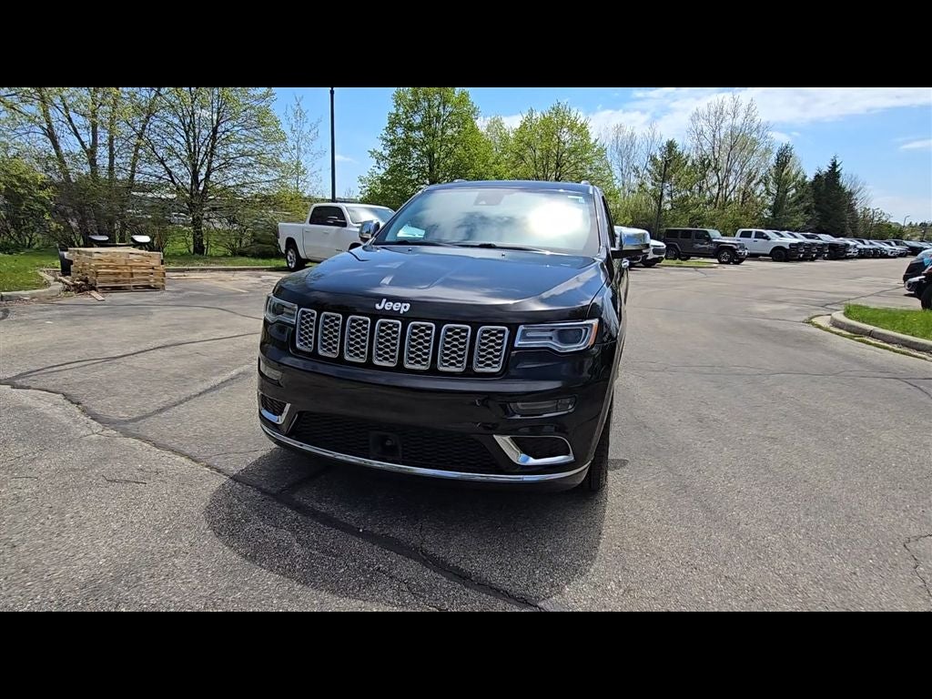2018 Jeep Grand Cherokee Summit