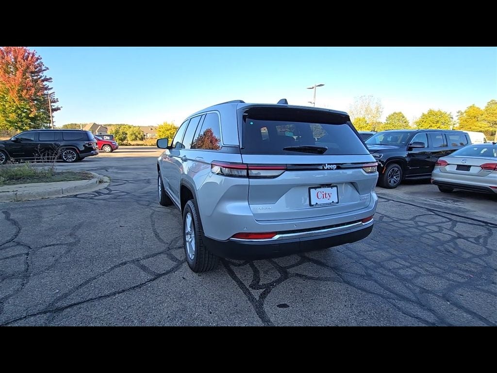 2025 Jeep Grand Cherokee Laredo X