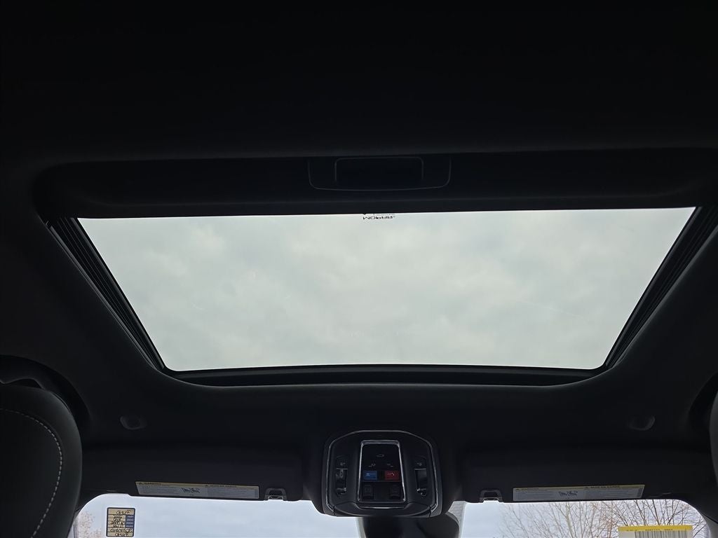 2025 Jeep Grand Cherokee Laredo X