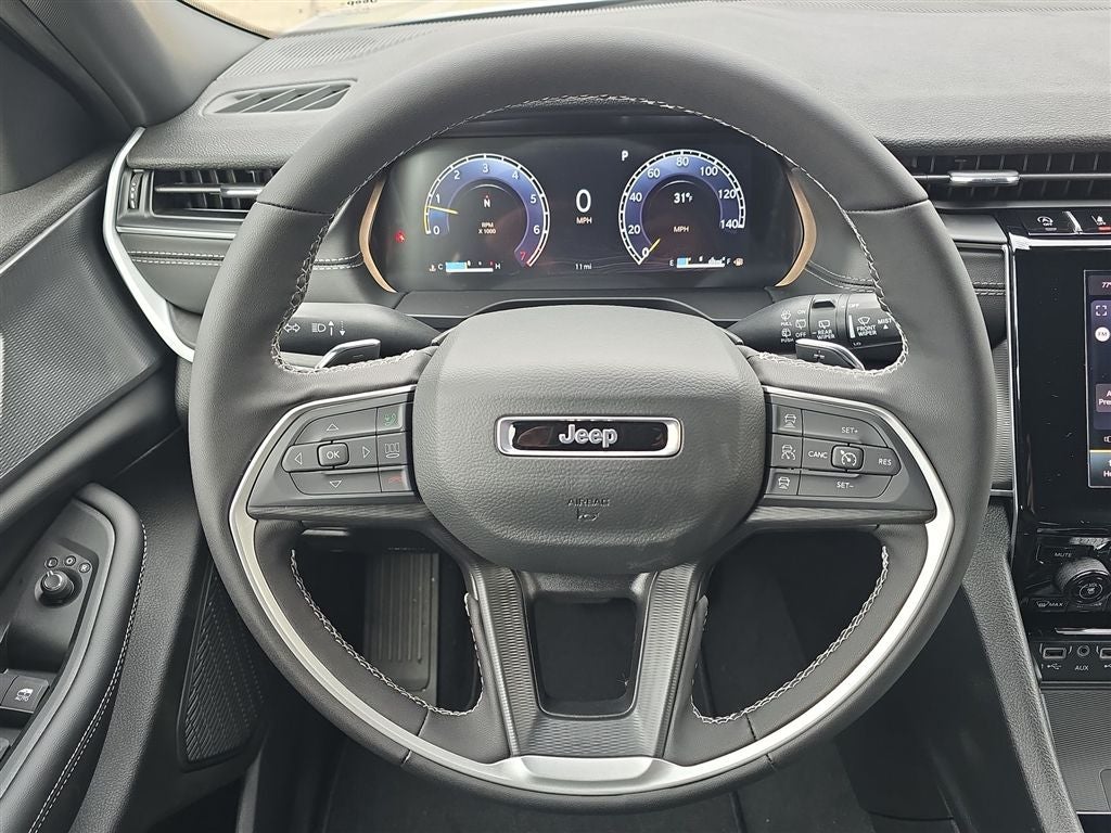 2025 Jeep Grand Cherokee Laredo X