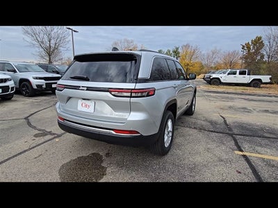 2025 Jeep Grand Cherokee Laredo X