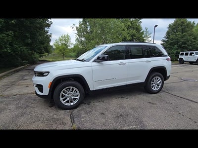 2026 Jeep Grand Cherokee Laredo