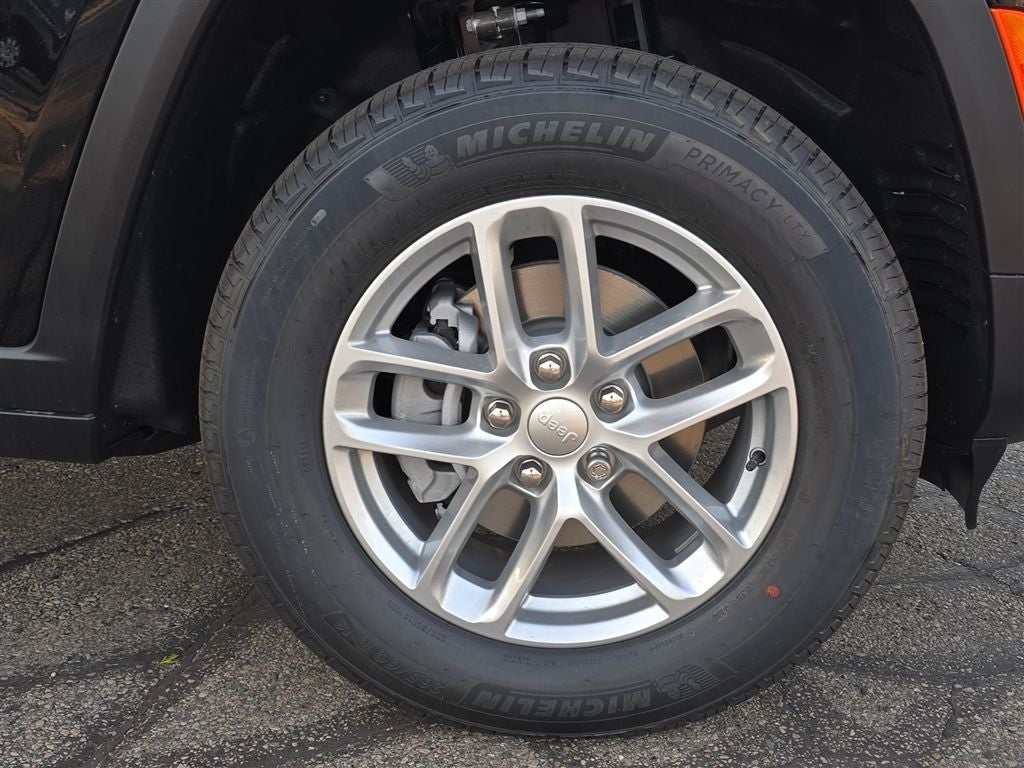 2025 Jeep Grand Cherokee Laredo X