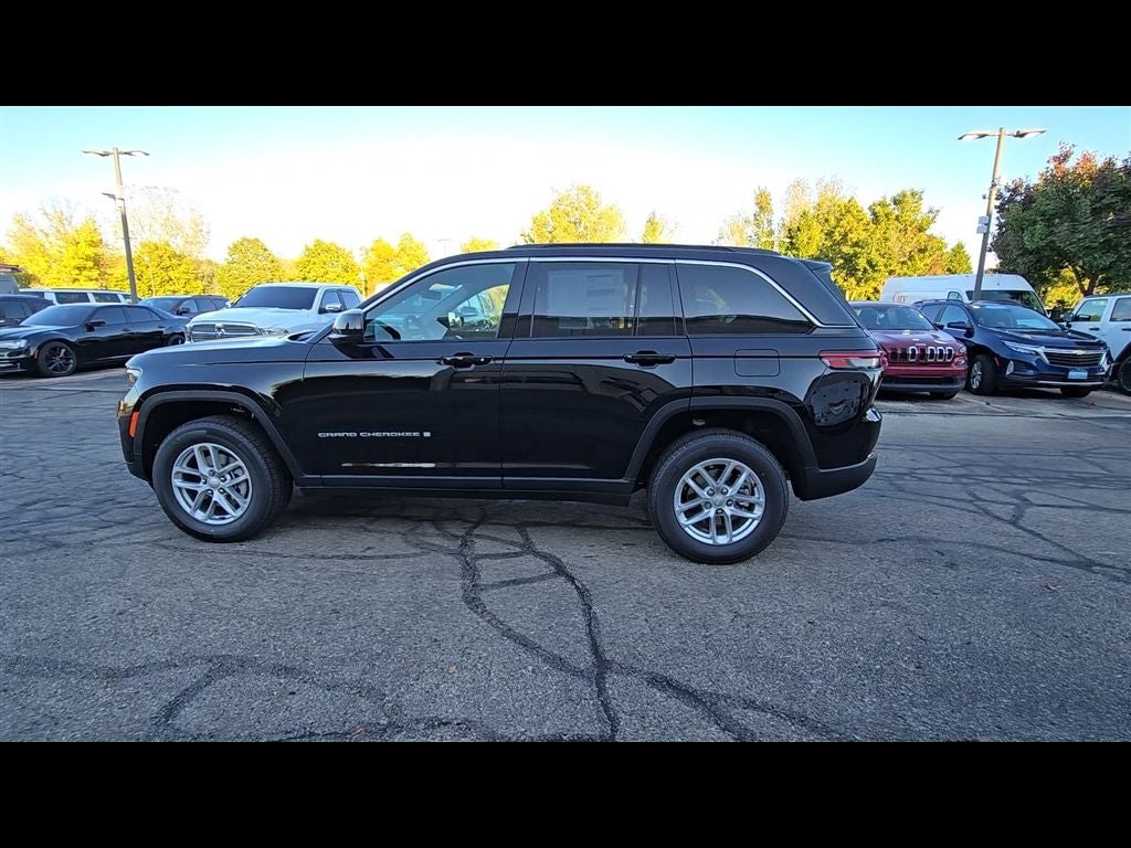 2025 Jeep Grand Cherokee Laredo X