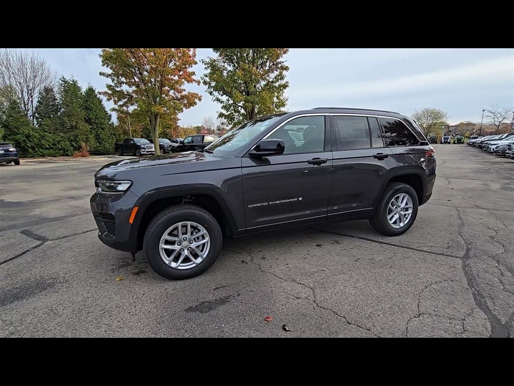 2025 Jeep Grand Cherokee Laredo X