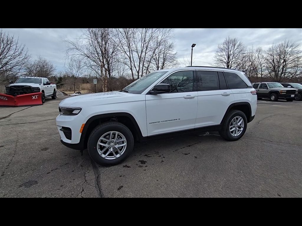 2026 Jeep Grand Cherokee Laredo