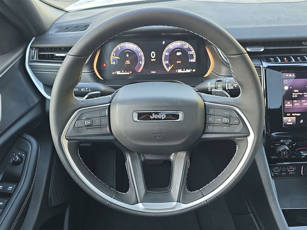 2025 Jeep Grand Cherokee Laredo X