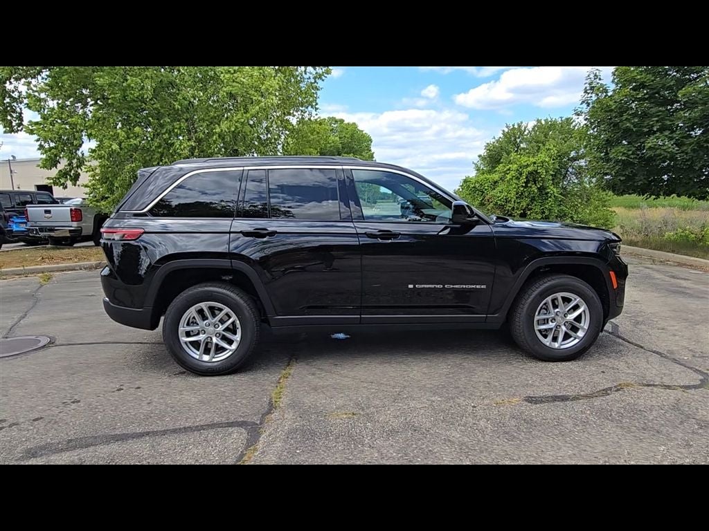 2026 Jeep Grand Cherokee Laredo X