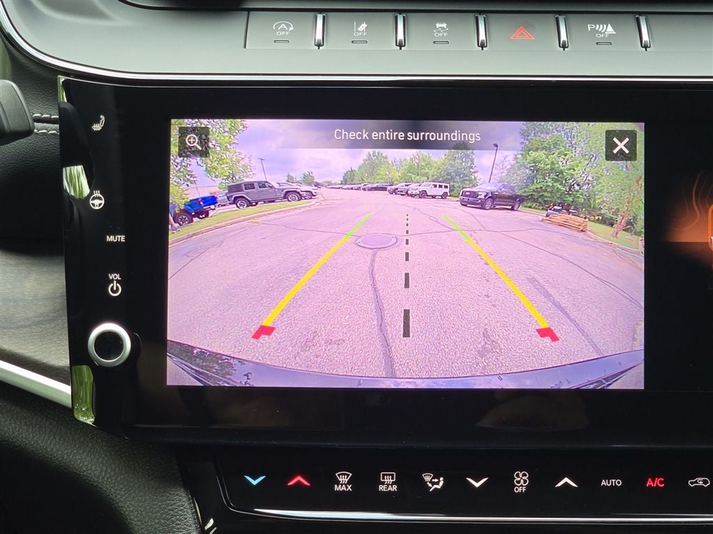 2026 Jeep Grand Cherokee Altitude
