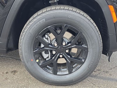 2026 Jeep Grand Cherokee Laredo