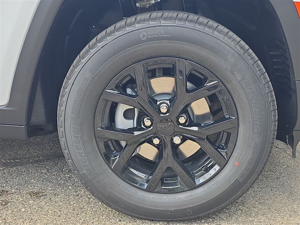 2026 Jeep Grand Cherokee Altitude