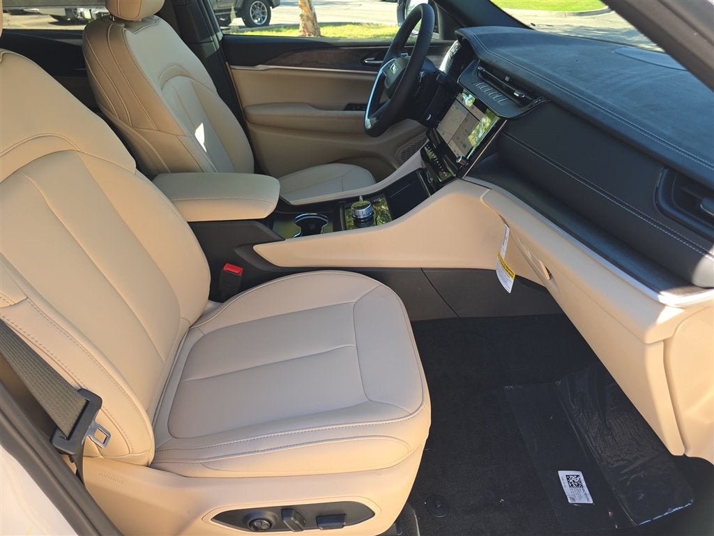 2027 Jeep Grand Cherokee Limited