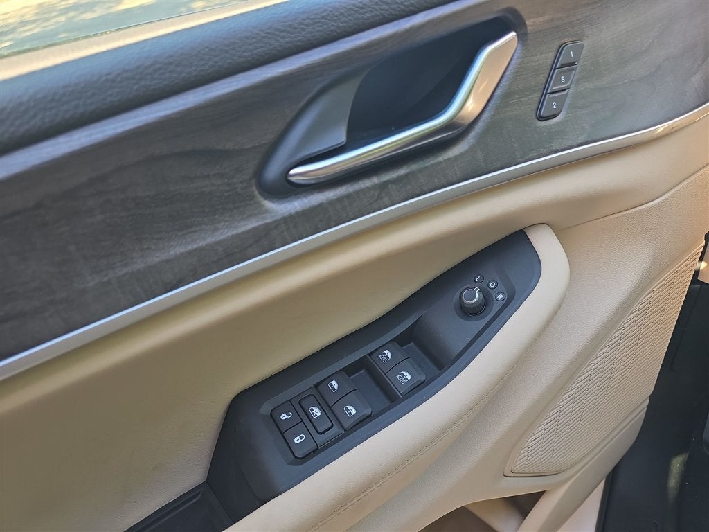 2027 Jeep Grand Cherokee Limited