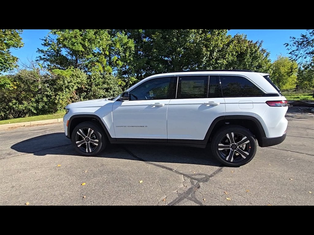 2027 Jeep Grand Cherokee Limited