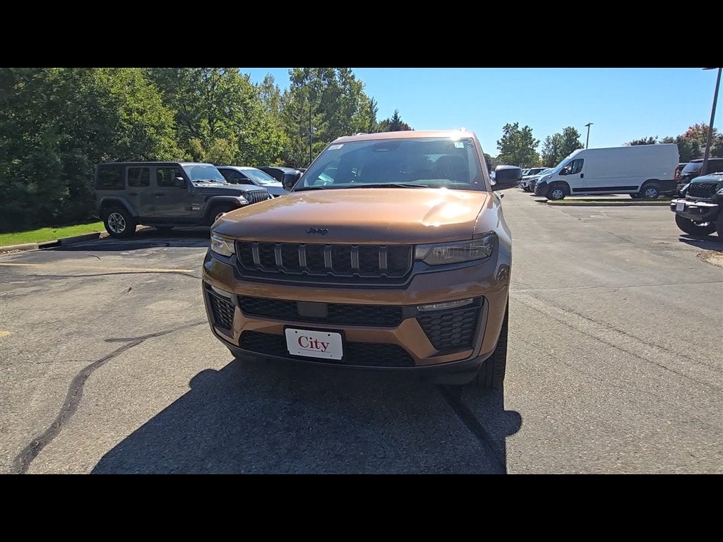 2027 Jeep Grand Cherokee Limited