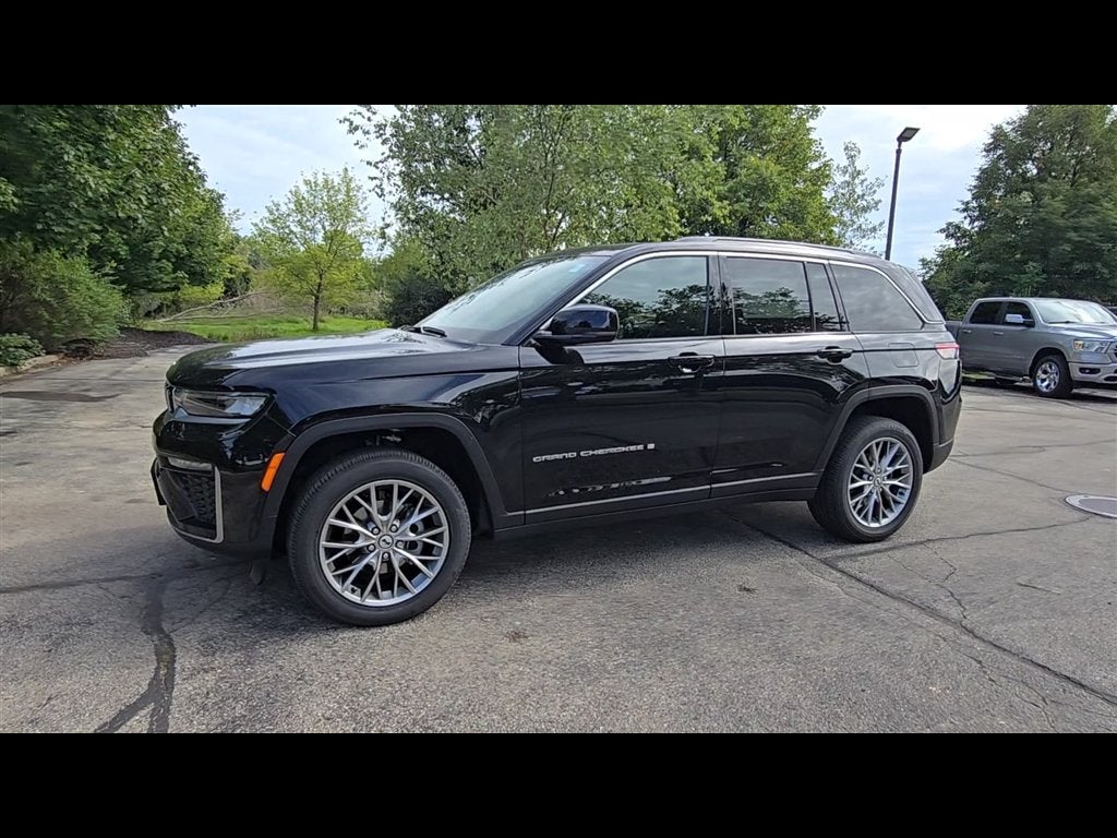 2027 Jeep Grand Cherokee Limited