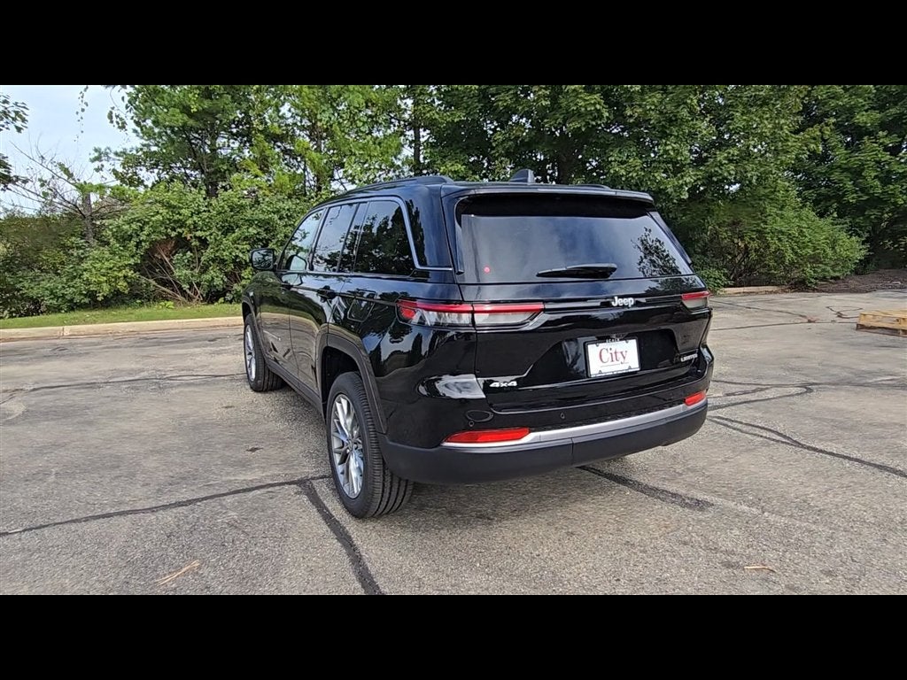 2027 Jeep Grand Cherokee Limited