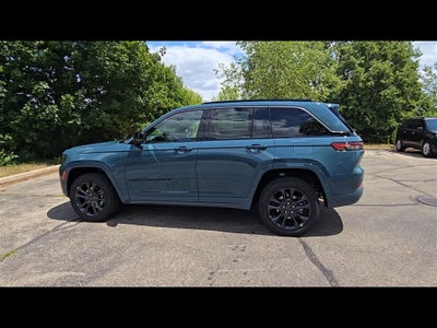 2026 Jeep Grand Cherokee Limited Reserve