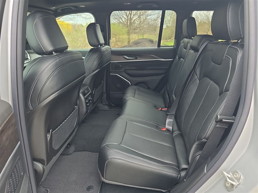 2026 Jeep Grand Cherokee Limited Reserve