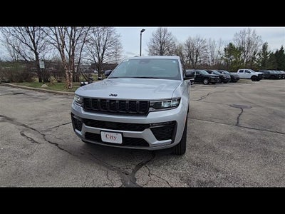 2026 Jeep Grand Cherokee Limited Reserve