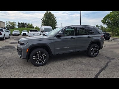 2027 Jeep Grand Cherokee Limited
