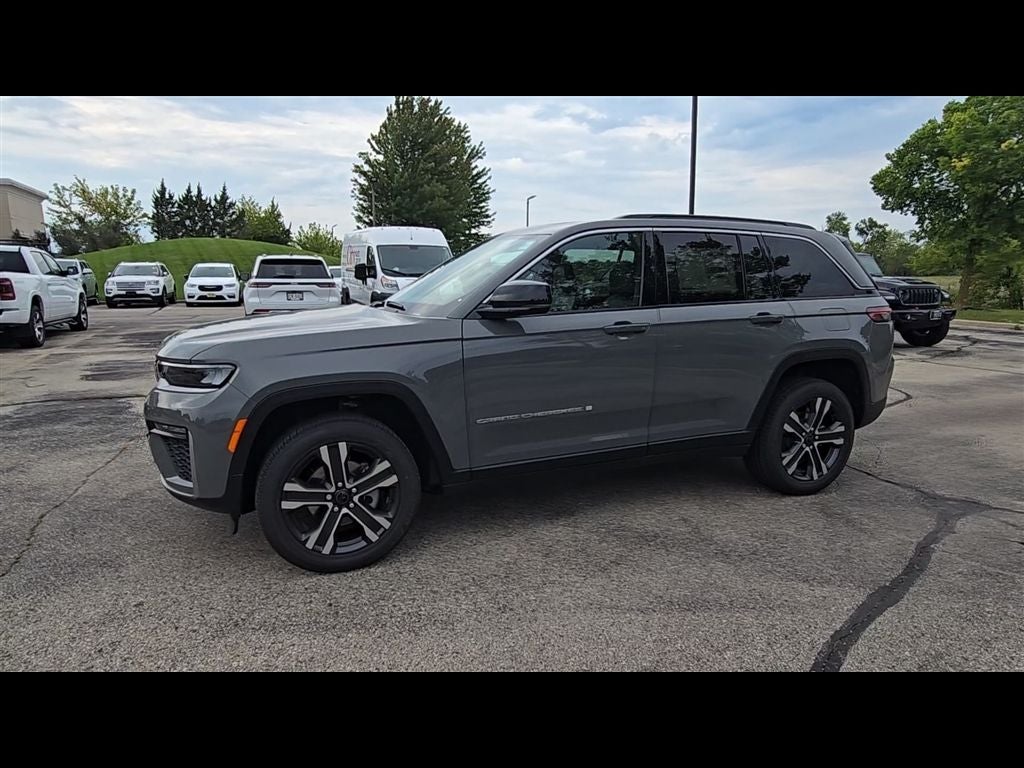 2027 Jeep Grand Cherokee Limited