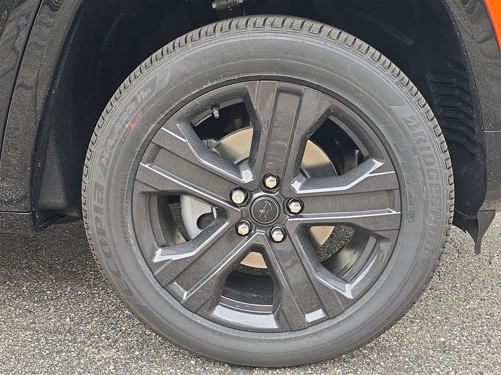 2027 Jeep Grand Cherokee Limited Reserve