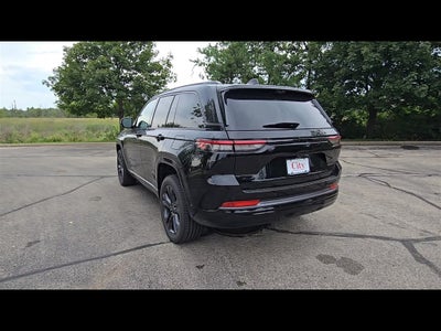 2027 Jeep Grand Cherokee Limited Reserve