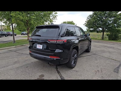 2027 Jeep Grand Cherokee Limited Reserve