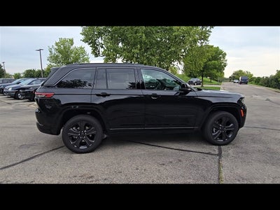 2027 Jeep Grand Cherokee Limited Reserve