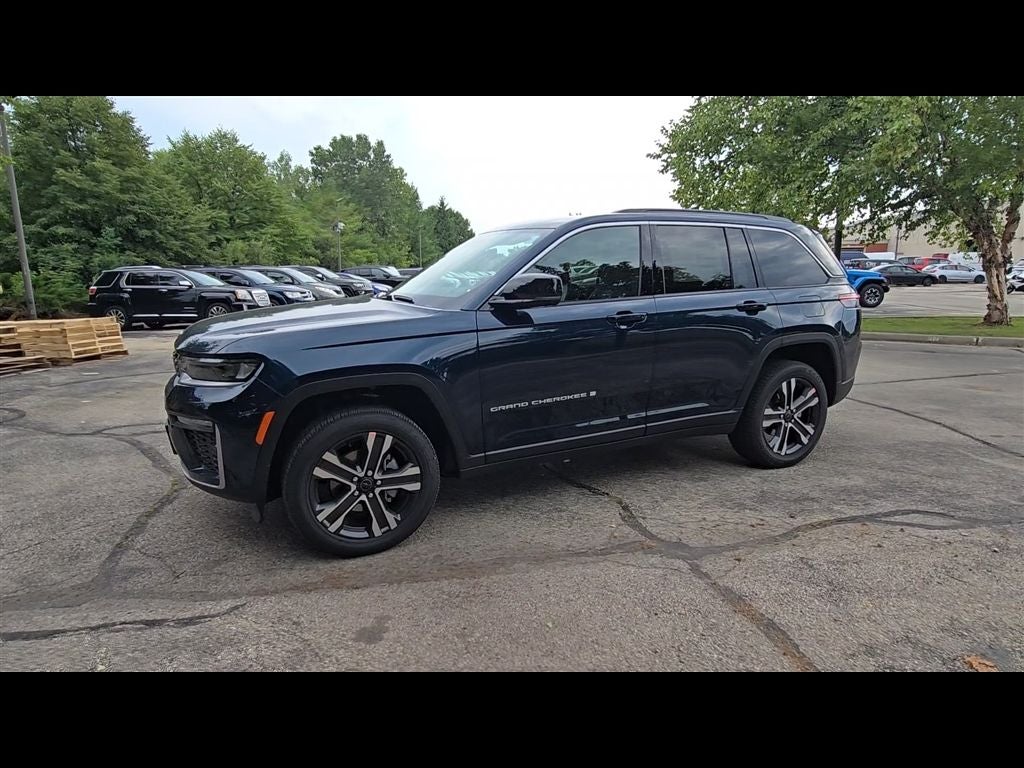 2027 Jeep Grand Cherokee Limited
