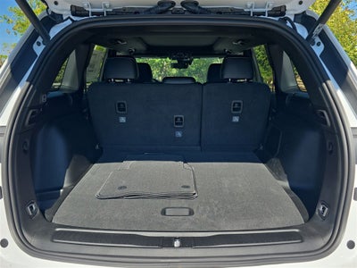 2027 Jeep Grand Cherokee Limited Reserve