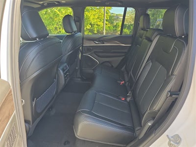 2027 Jeep Grand Cherokee Limited Reserve