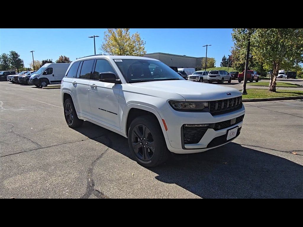 2027 Jeep Grand Cherokee Limited Reserve