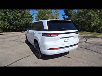 2027 Jeep Grand Cherokee Limited Reserve