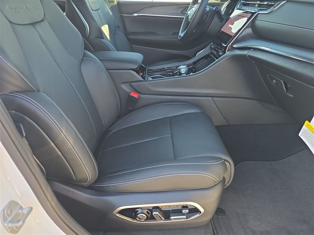 2025 Jeep Grand Cherokee Overland