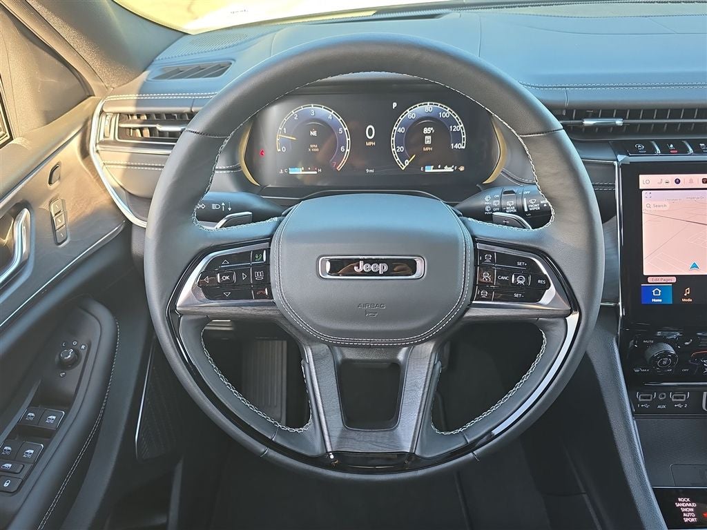 2025 Jeep Grand Cherokee Overland