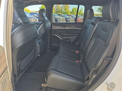 2025 Jeep Grand Cherokee Overland